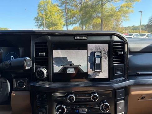 New 2025 Ford F250 Lariat w/ Lariat Ultimate Package image 11