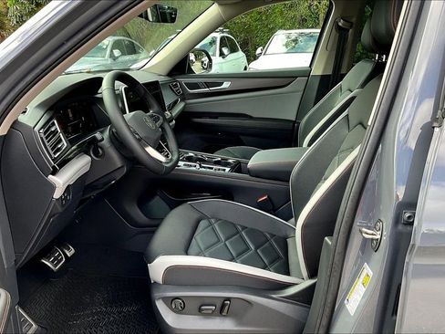 New 2026 Volkswagen Atlas Peak Edition AWD/4WD image 21