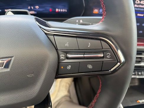 Used 2024 Chevrolet Traverse RS w/ LPO, Floor Liner Package AWD/4WD image 35