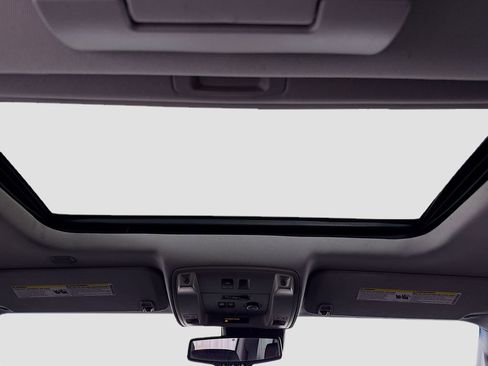 Used 2016 GMC Yukon SLT w/ Open Road Package image 22