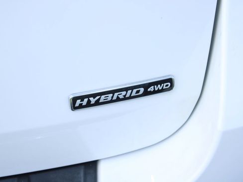 Used 2023 Ford Explorer Limited w/ Hybrid Equipment Group 310A AWD/4WD image 11