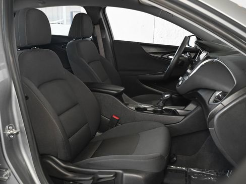 Used 2024 Chevrolet Malibu LT FWD image 38