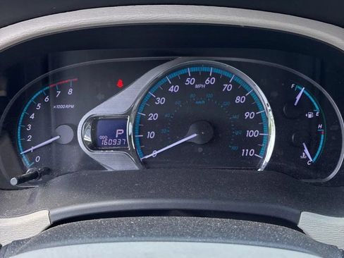 Used 2012 Toyota Sienna XLE w/ XLE Navigation Pkg AWD/4WD image 26