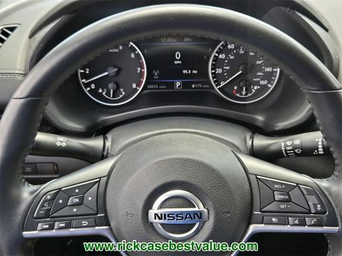 Used 2021 Nissan Sentra SV image 31
