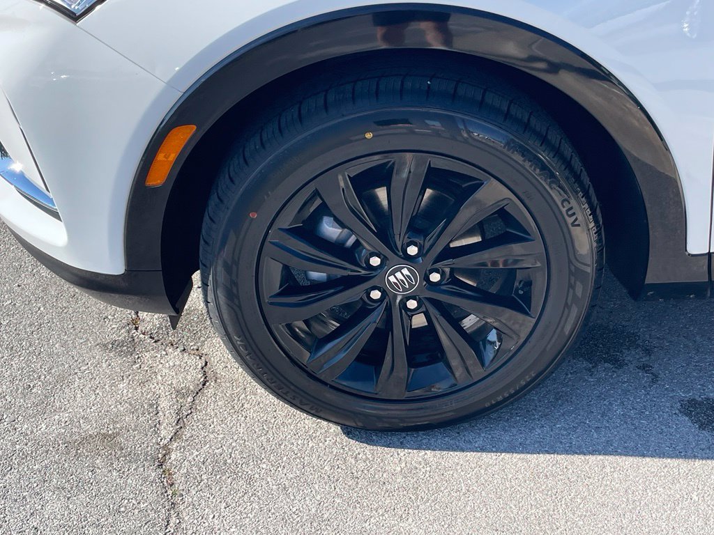Used 2025 Buick Envista Sport Touring w/ Convenience I Package FWD image 33