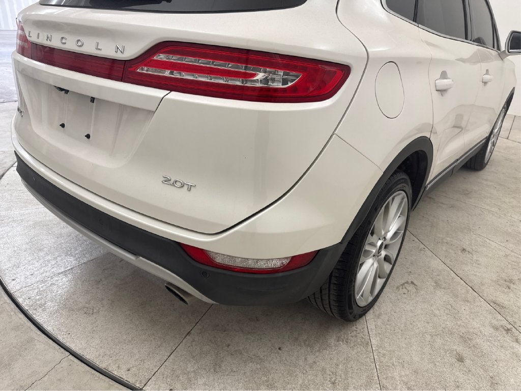Used 2017 Lincoln MKC Reserve FWD image 23