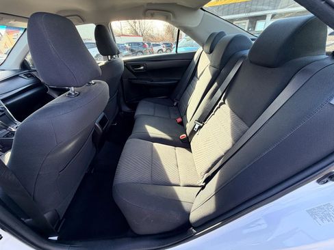 Used 2016 Toyota Camry LE image 15