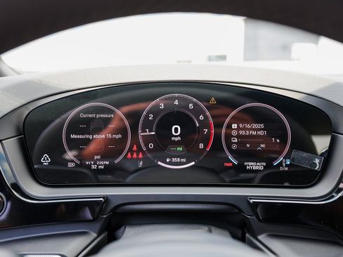 New 2026 Porsche Cayenne S image 15