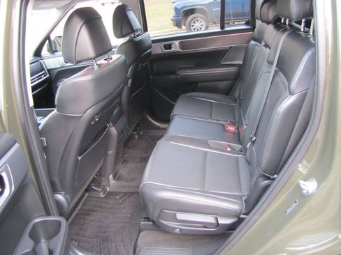 Used 2025 Hyundai Santa Fe SEL FWD image 19