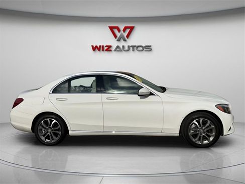 Used 2015 Mercedes-Benz C 300 4MATIC Sedan image 4