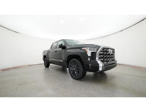New 2025 Toyota Tundra Platinum image 29