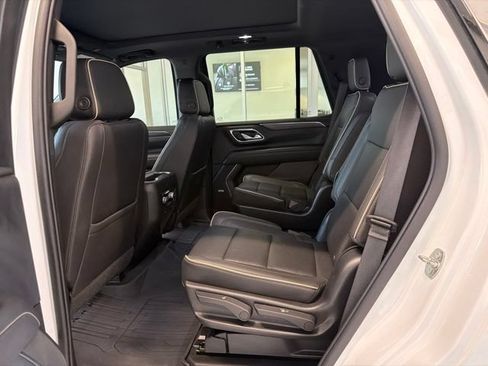 Used 2022 GMC Yukon SLT w/ SLT Premium Package AWD/4WD image 20