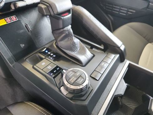 Certified 2024 Toyota Tacoma TRD Off-Road image 24