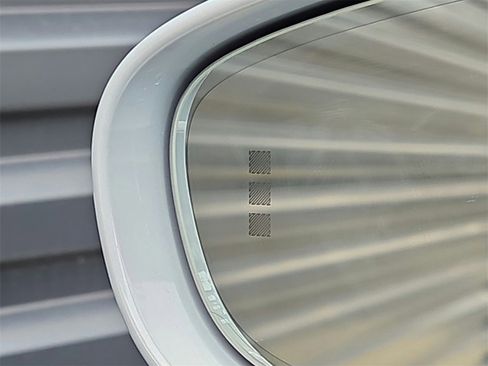 Used 2025 Porsche 911 Carrera image 27