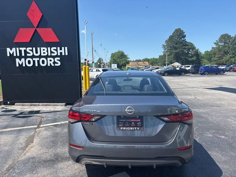 Used 2024 Nissan Sentra SV FWD image 4