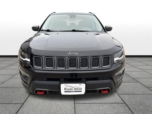 Used 2018 Jeep Compass Trailhawk image 8
