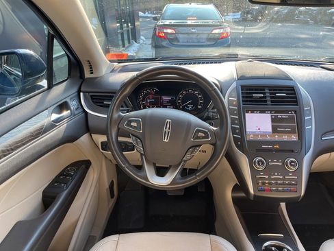 Used 2018 Lincoln MKC Reserve w/ Lincoln MKC Climate Package image 14