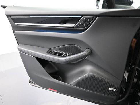 Used 2024 Porsche Macan 4 Electric image 22