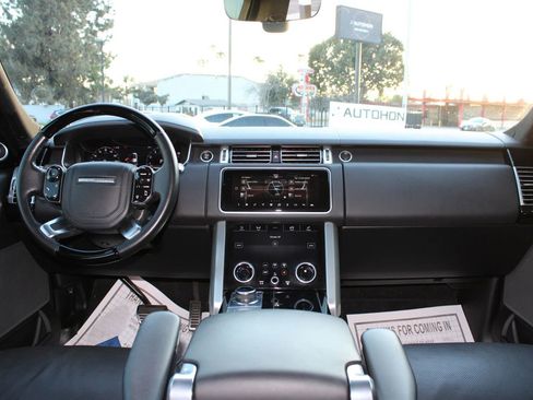 Used 2021 Land Rover Range Rover P525 Westminster Edition LWB image 31