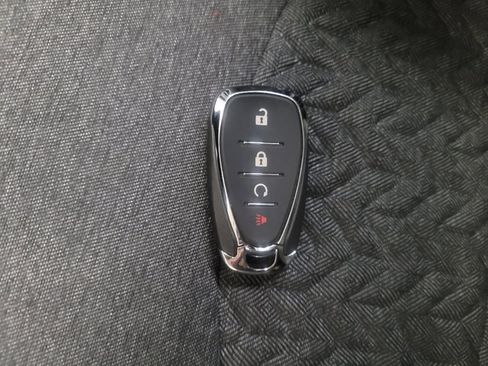 Used 2023 Chevrolet Equinox LT w/ LPO, Floor Liner Package image 32