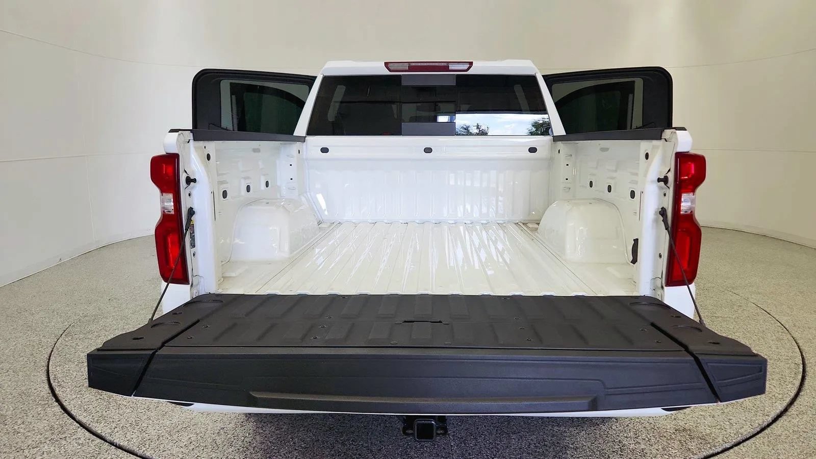 Used 2026 Chevrolet Silverado 1500 RST w/ Convenience Package II AWD/4WD image 49