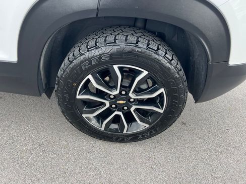 Used 2021 Chevrolet TrailBlazer ACTIV w/ Convenience Package AWD/4WD image 14