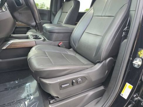 Used 2020 Chevrolet Silverado 1500 High Country w/ Technology Package AWD/4WD image 5