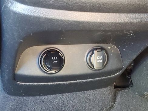 Used 2020 Kia Sorento S image 12