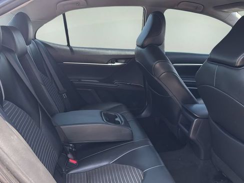 Used 2024 Toyota Camry SE FWD image 12