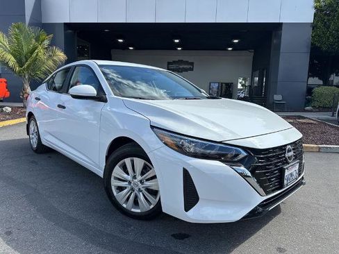 Certified 2025 Nissan Sentra S image 1