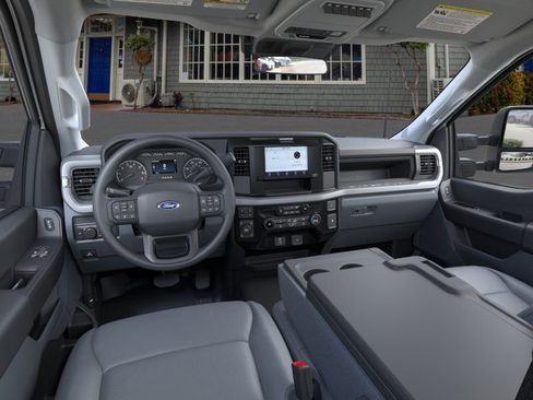 New 2026 Ford F250 XL AWD/4WD image 9