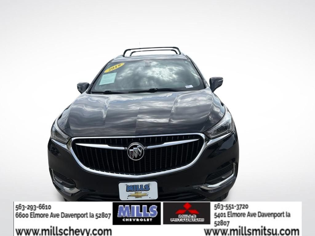 Used 2019 Buick Enclave Essence AWD/4WD image 2