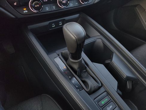 Used 2025 Honda Accord SE image 28