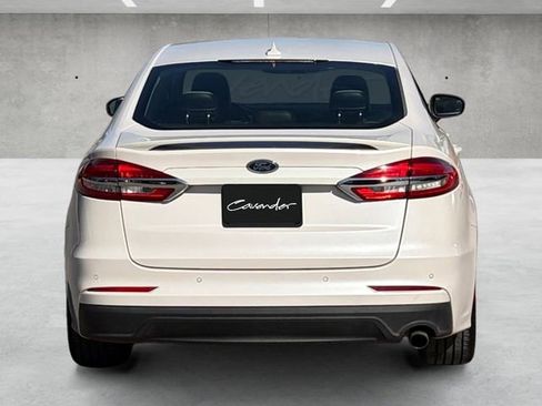 Used 2020 Ford Fusion SE w/ Equipment Group 151A image 15