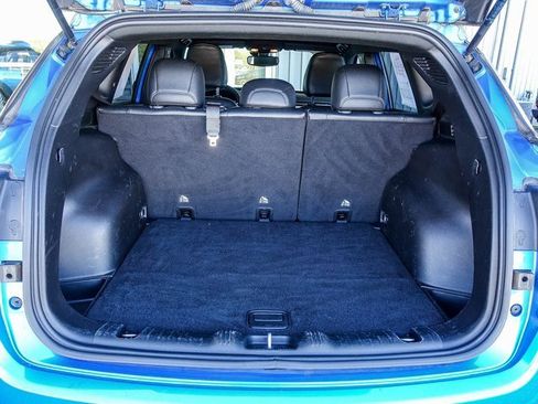 Used 2023 Jeep Compass Limited image 7