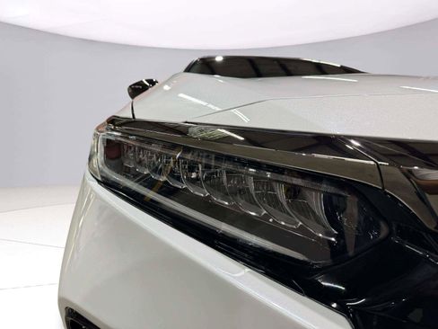 Used 2021 Honda Accord Sport image 13