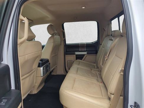Used 2016 Ford F150 Lariat w/ Equipment Group 501A Mid AWD/4WD image 19