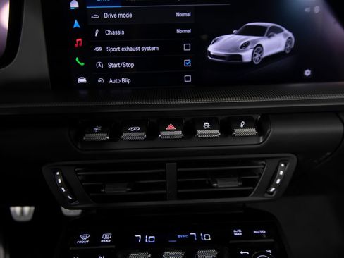 Certified 2025 Porsche 911 Carrera RWD image 24