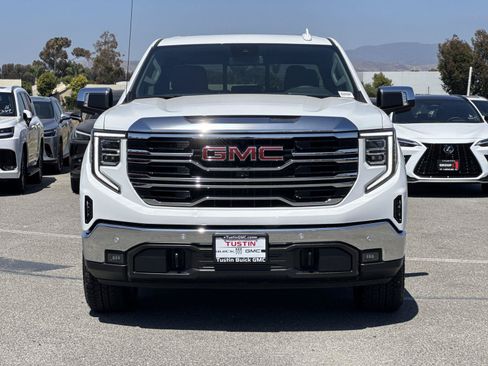 New 2026 GMC Sierra 1500 SLT w/ SLT Premium Plus Package AWD/4WD image 2