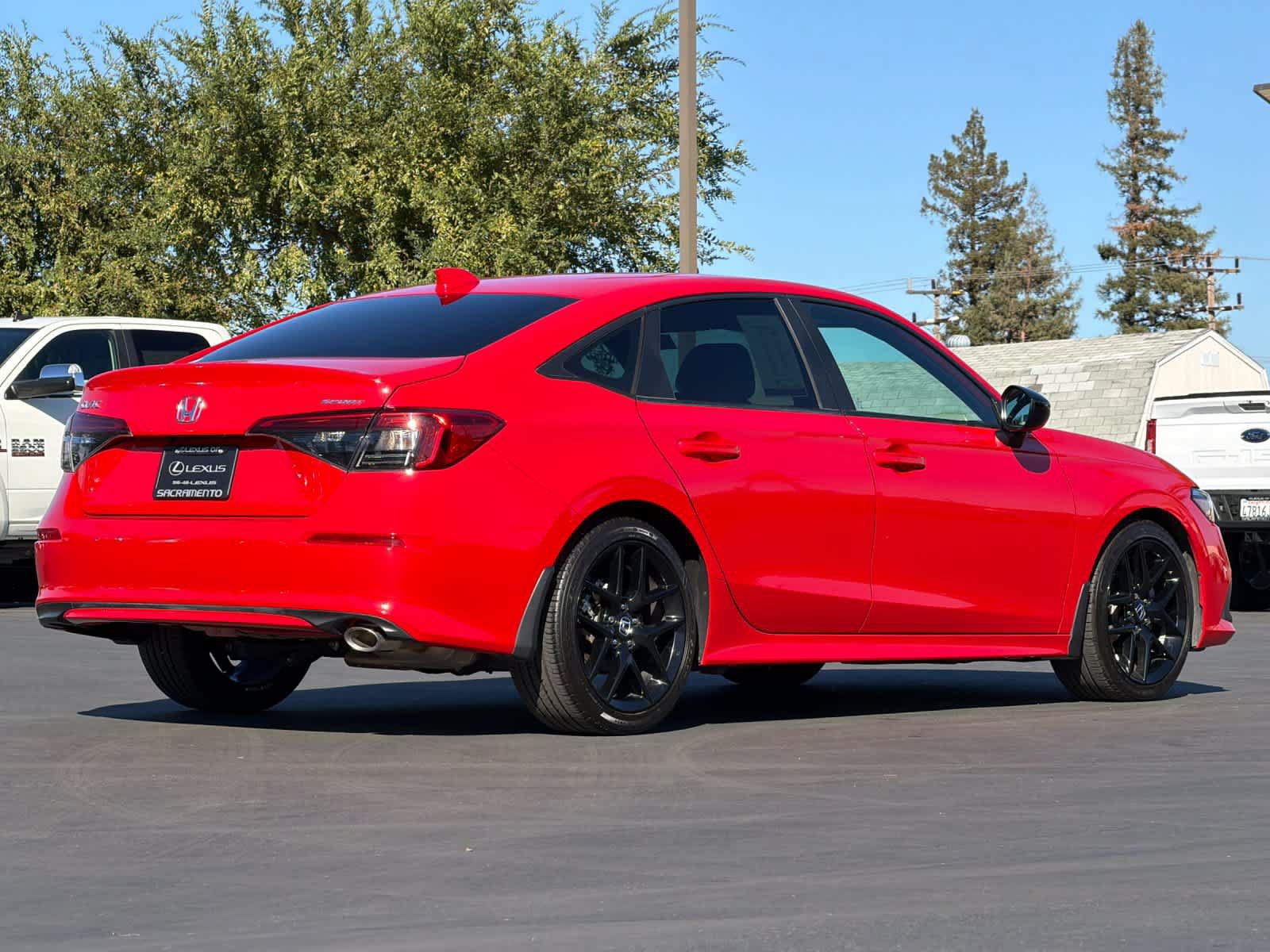 Used 2024 Honda Civic Sport image 2