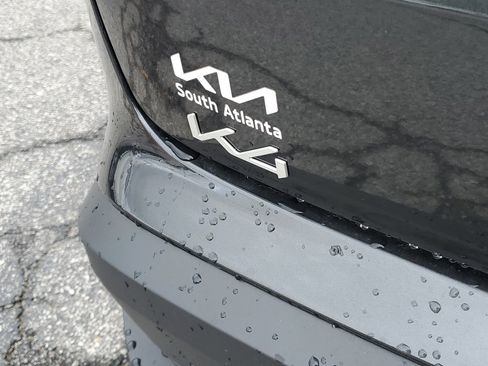 New 2025 Kia K4 LXS image 7