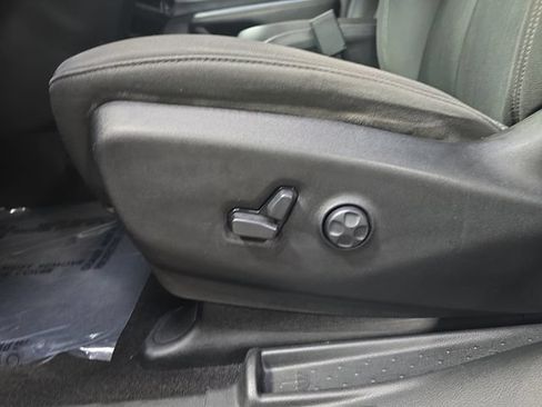 Used 2018 Chrysler Pacifica Touring Plus w/ S Appearance Package FWD image 31