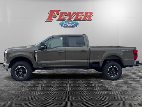 New 2026 Ford F250 Lariat w/ Tremor Off-Road Package AWD/4WD image 2