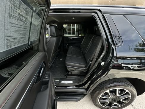 Certified 2025 Chevrolet Tahoe RST w/ Comfort Package AWD/4WD image 29