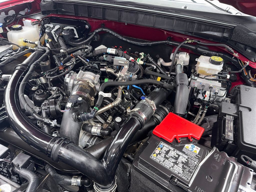Used 2025 Ford Bronco Badlands AWD/4WD image 59