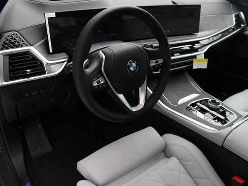 Used 2026 BMW X5 sDrive40i RWD image 4