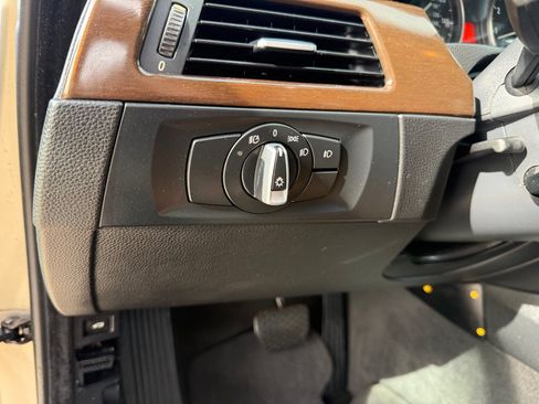 Used 2009 BMW 328i Sedan RWD image 18