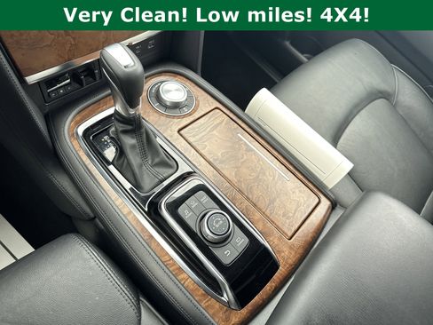 Used 2024 Nissan Armada SL w/ Captain's Chairs Package image 36