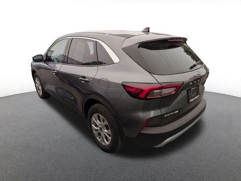 Certified 2023 Ford Escape Active AWD/4WD image 3