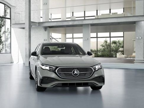 New 2026 Mercedes-Benz E 350 4MATIC Sedan image 8